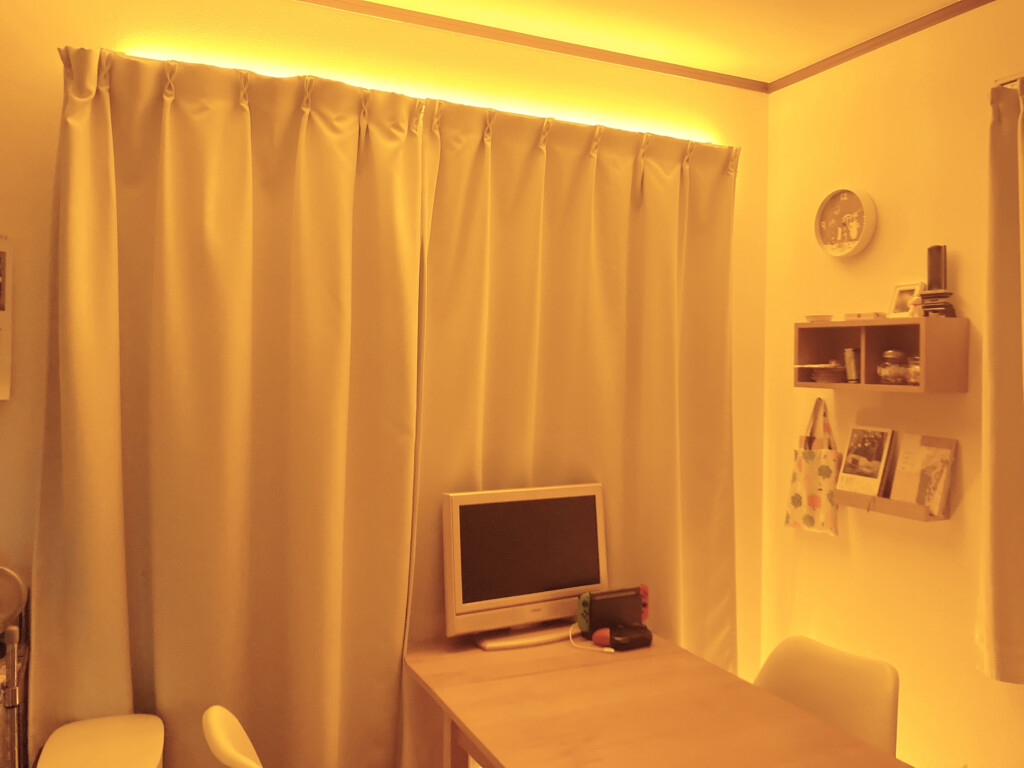 LEDテープライトの使い方を解説！2000円でお部屋の雰囲気が格段に素敵 